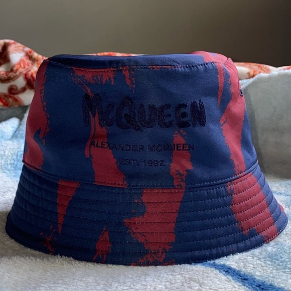 Alexander McQueen Navy - Picture 4 of 16